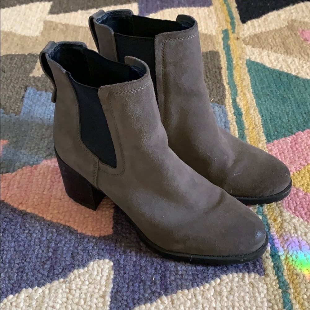 Sam Edelman grey heeled boots